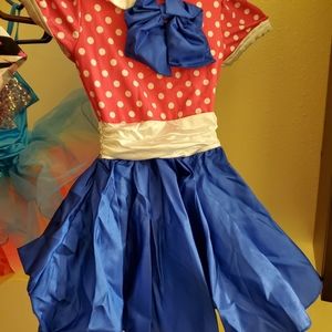 Girls costume